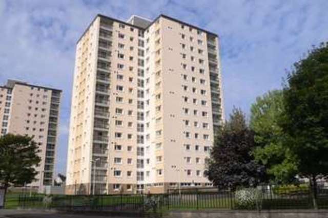  Image of 2 bedroom Flat for sale in Ravens Craig Kirkcaldy KY1 at Ravens Craig  Kirkcaldy, KY1 2PT