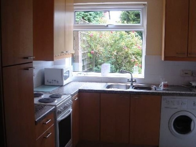  Image of 5 bedroom Terraced house to rent in Rebecca Drive Selly Oak Birmingham B29 at Selly Oak Birmingham Birmingham, B29 6TP