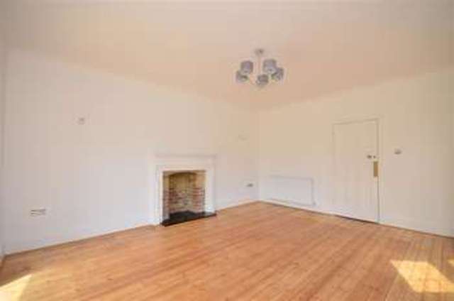  Image of 4 bedroom Detached house for sale in Richmond Avenue Margate CT9 at Margate Kent Margate, CT9 2NG