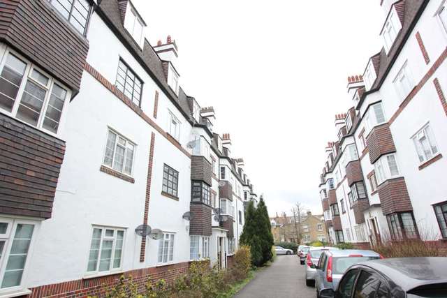  Image of 2 bedroom Flat to rent in Barrow Road London SW16 at Ridley Court Streatham London, SW16 5NF