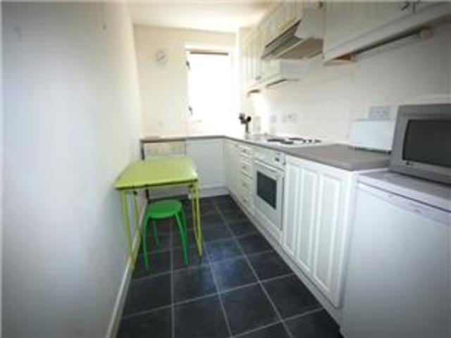  Image of 2 bedroom Flat to rent in Robertson Avenue Edinburgh EH11 at Shandon Edinburgh Edinburgh, EH11 1PS