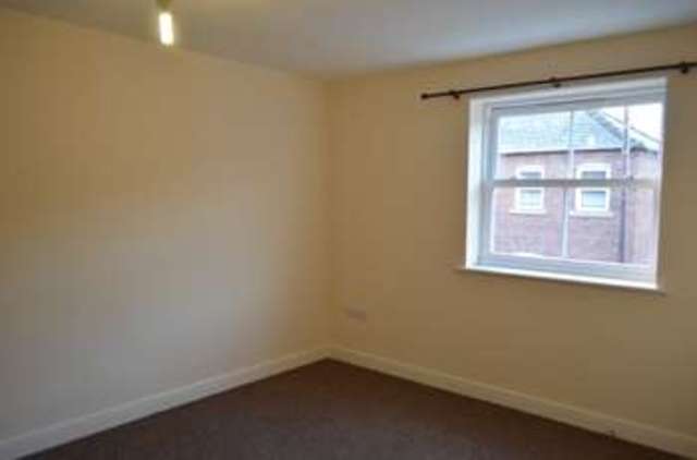  Image of 2 bedroom Flat for sale in Robey Court Robey Street Lincoln LN5 at Robey Street  Lincoln, LN5 8AF