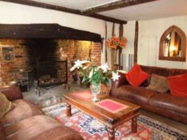  Image of 4 bedroom Detached house for sale in West Street Rochford SS4 at Rochford Essex Great Stambridge, SS4 1BE