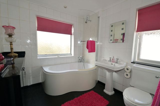  Image of 3 bedroom Detached house for sale in Rollason Road Erdington Birmingham B24 at Rollason Road Erdington Birmingham, B24 9BH
