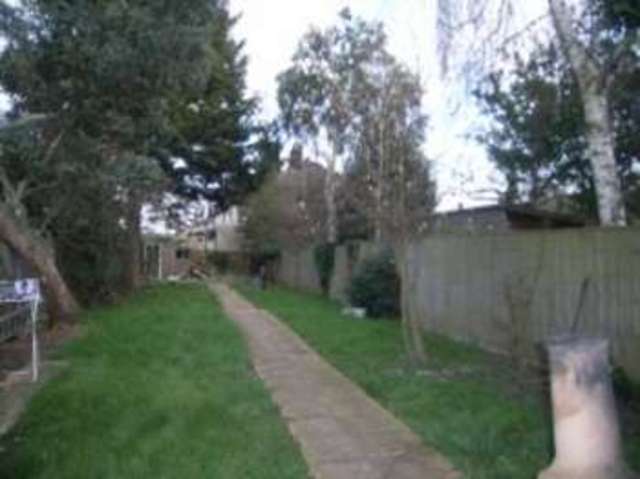  Image of 4 bedroom End of Terrace for sale in Saville Road Chadwell Heath Romford RM6 at Romford  Marks Gate, RM6 6DS
