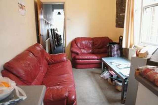  Image of 1 bedroom Terraced house to rent in Bramley Road Leicester LE3 at Bramley Road  Leicester, LE3 9DA
