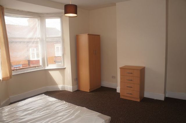  Image of 1 bedroom Terraced house to rent in Bramley Road Leicester LE3 at Bramley Road  Leicester, LE3 9DA
