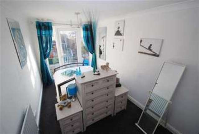 Image of 2 bedroom Bungalow for sale in Mill Lane Hogsthorpe Skegness PE24 at Hogsthorpe, PE24 5NN
