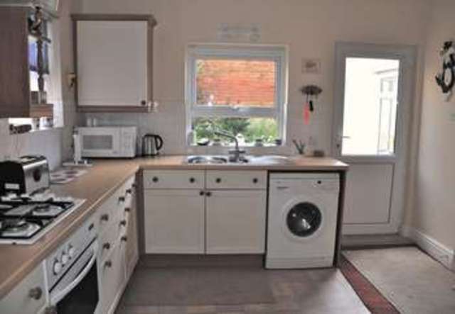  Image of 2 bedroom Flat for sale in Salterton Road Exmouth EX8 at 59a Salterton Road  Exmouth, EX8 2EQ