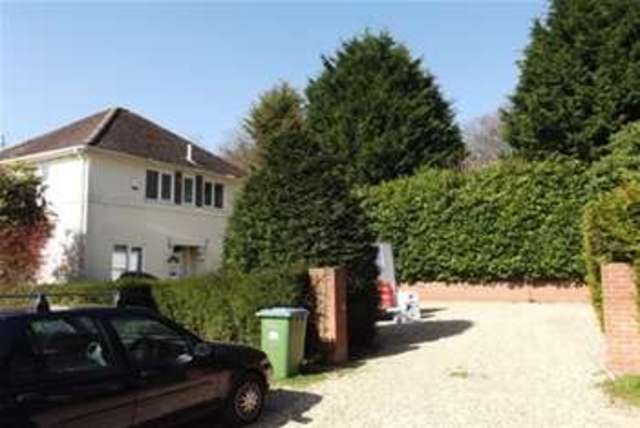  Image of 4 bedroom Detached house to rent in Saxholm Close Southampton SO16 at Southampton, SO16 7GW