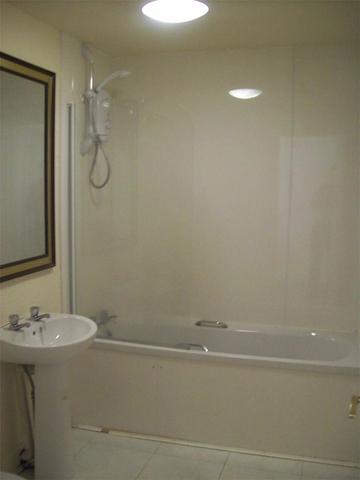  Image of 1 bedroom Flat to rent in Seagate Dundee DD1 at City Centre Dundee Dundee, DD1 2EH