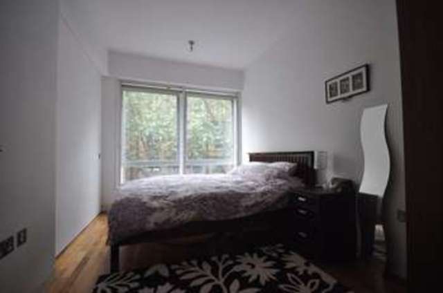 Image of 3 bedroom Flat for sale in Shaftesbury Avenue London WC2H at Shaftesbury Avenue  London, WC2H 8AN