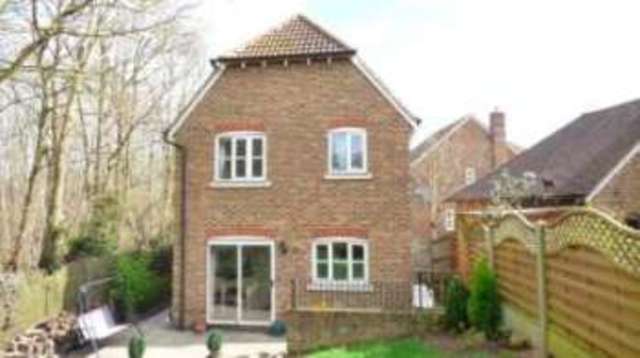  Image of 3 bedroom Detached house for sale in Shaw Close Maidstone ME14 at Maidstone Kent Detling, ME14 5DN