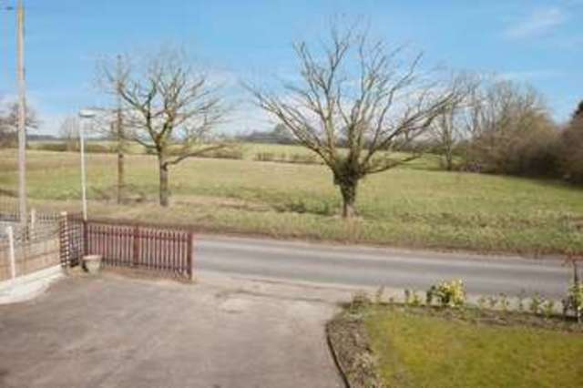  Image of 4 bedroom Cottage for sale in Bradenham Road Shipdham Thetford IP25 at Bradenham Road Shipdham Thetford, IP25 7PJ