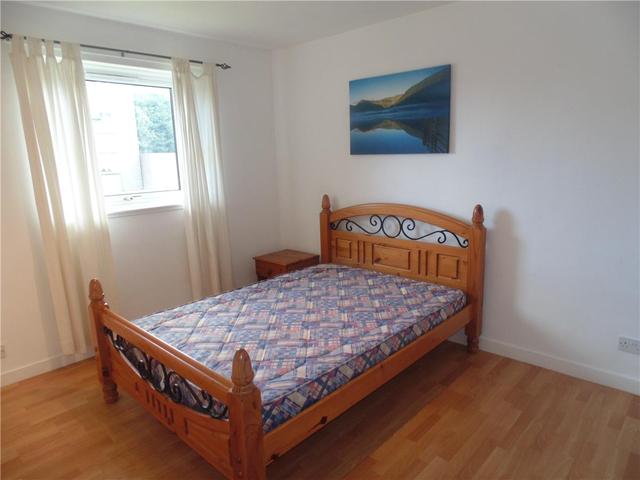  Image of 2 bedroom Flat to rent in Silverknowes Neuk Edinburgh EH4 at Silverknowes Edinburgh Edinburgh, EH4 5QA