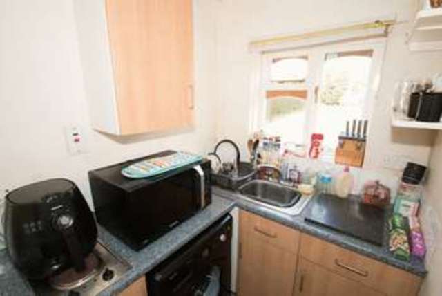  Image of 1 bedroom Property for sale in Singleton Chichester PO18 at Singleton Chichester, PO18 0HD