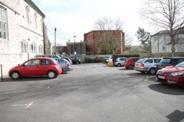  Image of 1 bedroom Flat for sale in Somerleigh Road Dorchester DT1 at Somerleigh Road  Dorchester, DT1 1TQ