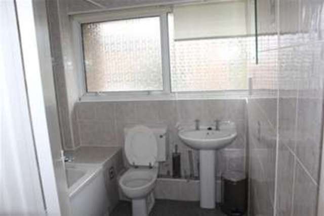  Image of 6 bedroom Detached house to rent in Somner Close Canterbury CT2 at Canterbury, CT2 8LJ
