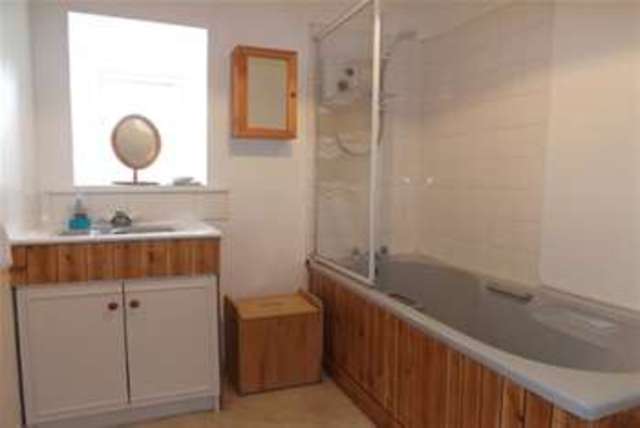  Image of 2 bedroom Terraced house to rent in Orchard Street Galston KA4 at Galston, KA4 8NF