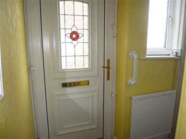  Image of 2 bedroom Semi-Detached house for sale in South View Paddock Huddersfield HD1 at Huddersfield, HD1 4UE