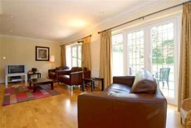  Image of 6 bedroom Detached house to rent in Southfield Place St. Georges Hill Weybridge KT13 at Weybridge, KT13 0RQ