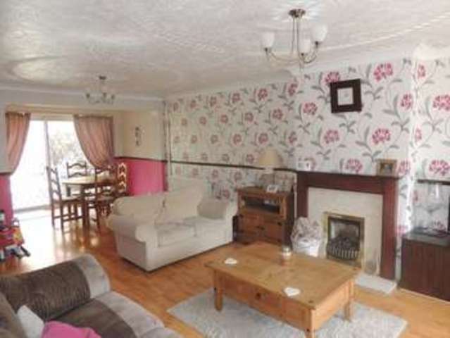  Image of 4 bedroom Detached house for sale in Spenlows Road Bletchley Milton Keynes MK3 at Spenlows Road Bletchley Milton Keynes, MK3 6JU