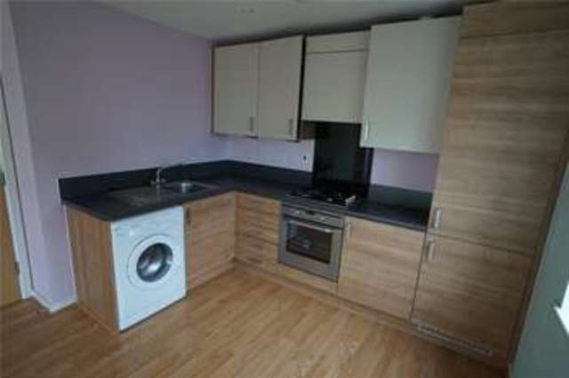  Image of 1 bedroom Flat to rent in Springhead Parkway Northfleet Gravesend DA11 at Northfleet Kent Perry Street, DA11 8BF