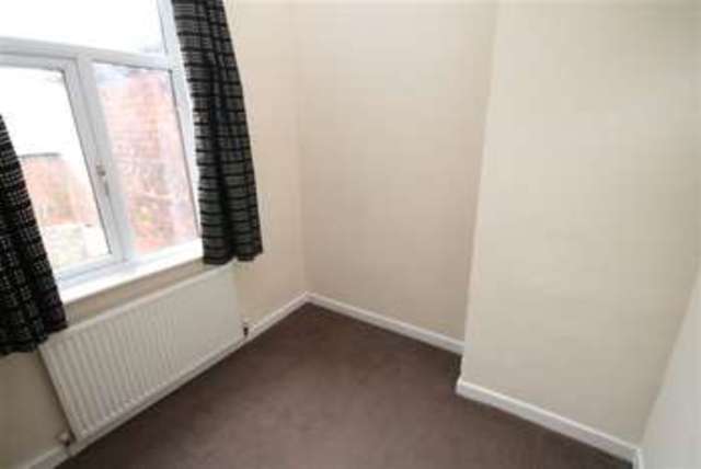  Image of 3 bedroom End of Terrace to rent in St. Georges Road Preston PR1 at St George Rd  Preston, PR1 6BU