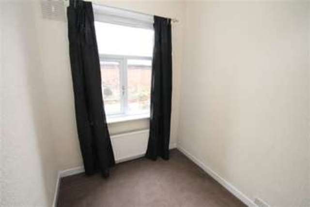  Image of 3 bedroom End of Terrace to rent in St. Georges Road Preston PR1 at St George Rd  Preston, PR1 6BU