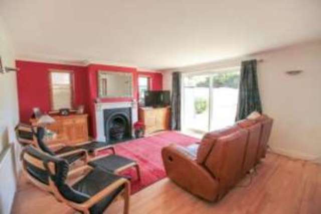  Image of 4 bedroom Bungalow for sale in Peguarra Close St. Merryn Padstow PL28 at St. Merryn Padstow St Merryn, PL28 8PA