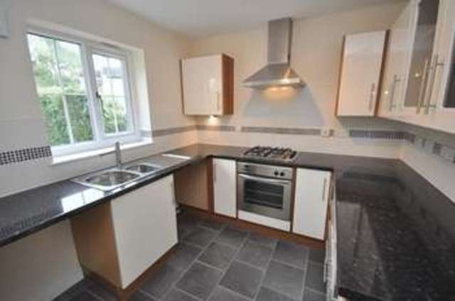  Image of 3 bedroom Semi-Detached house to rent in Colley Gardens Stanley Wakefield WF3 at Colley Gardens Stanley Wakefield, WF3 4AS