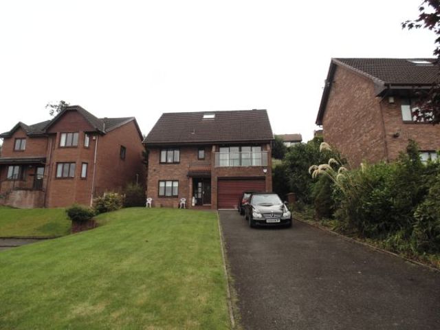  Image of 4 bedroom Detached house to rent in Station Road Langbank Port Glasgow PA14 at Langbank Langbank Renfrewshire, PA14 6YA