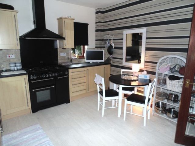  Image of 4 bedroom Detached house to rent in Station Road Langbank Port Glasgow PA14 at Langbank Langbank Renfrewshire, PA14 6YA