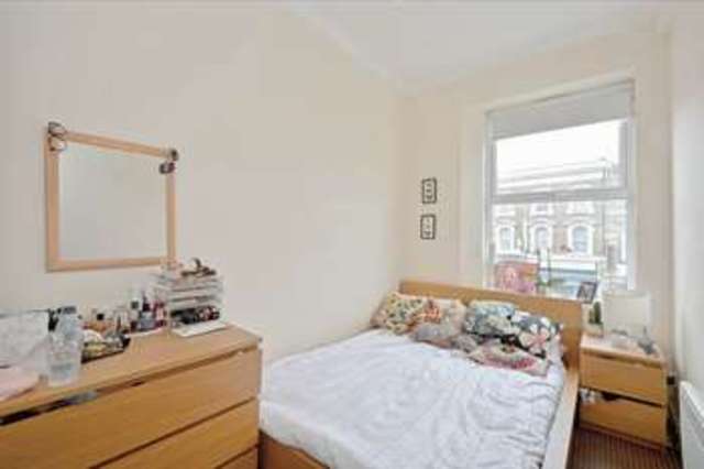  Image of 1 bedroom Flat to rent in Stoke Newington Road London N16 at Stoke Newington Road  London, N16 7UY