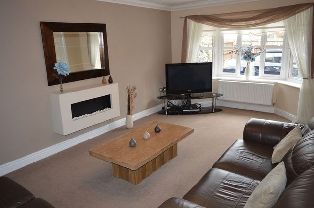  Image of 4 bedroom Detached house for sale in Stone Cross Lane North Lowton Warrington WA3 at Stone Cross Lane North Lowton Warrington, WA3 2SH