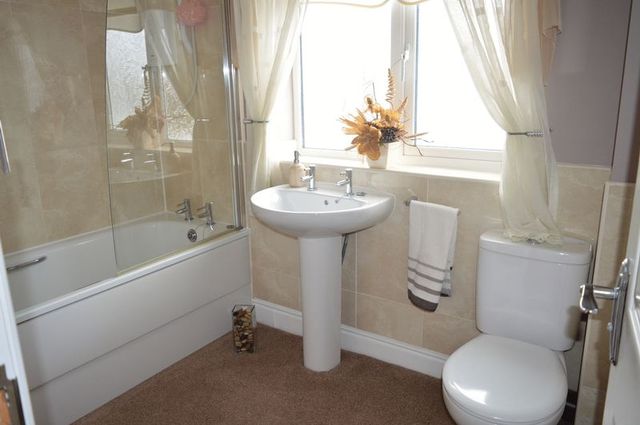  Image of 4 bedroom Detached house for sale in Stone Cross Lane North Lowton Warrington WA3 at Stone Cross Lane North Lowton Warrington, WA3 2SH