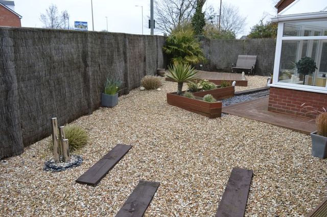  Image of 4 bedroom Detached house for sale in Stone Cross Lane North Lowton Warrington WA3 at Stone Cross Lane North Lowton Warrington, WA3 2SH
