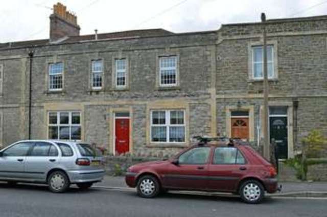  Image of 1 bedroom Flat for sale in Strode Road Clevedon BS21 at Strode Road  Clevedon, BS21 6QB