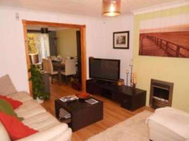  Image of 3 bedroom Detached house for sale in Sudeley Walk Bedford MK41 at Bedford Bedfordshire Goldington, MK41 8HS
