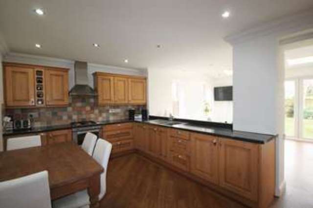  Image of 4 bedroom Detached house for sale in Summers Mead Yate Bristol BS37 at Summers Mead Yate Bristol, BS37 7RB