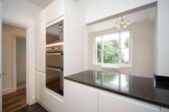  Image of 3 bedroom Flat to rent in Sutherland Avenue London W9 at Sutherland Avenue Maida Vale London, W9 2QJ