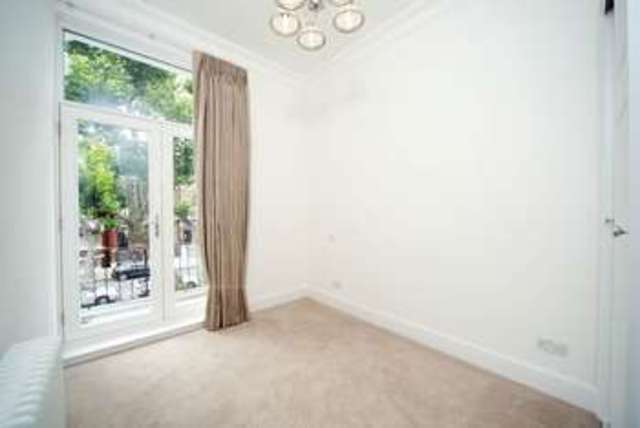  Image of 3 bedroom Flat to rent in Sutherland Avenue London W9 at Sutherland Avenue Maida Vale London, W9 2QJ