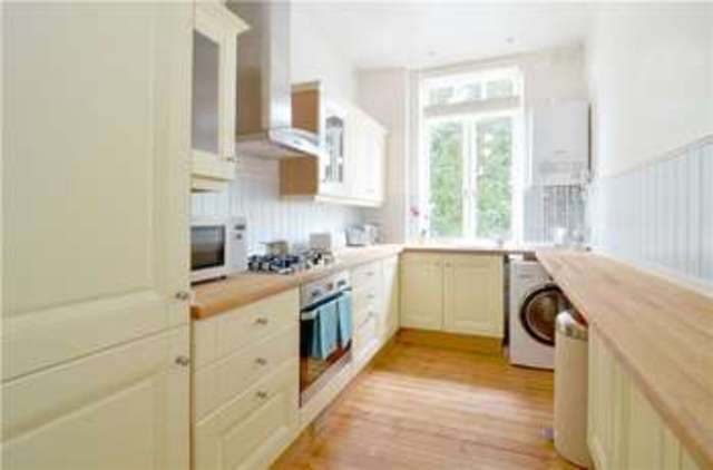  Image of 2 bedroom Flat for sale in Grove Park Terrace London W4 at Grove Park Terrace London Gunnersbury, W4 3JH