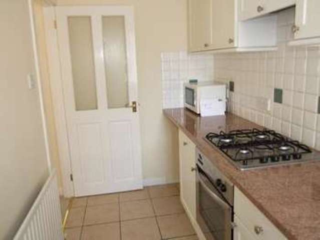  Image of 2 bedroom Flat to rent in Victoria Avenue Swanage BH19 at Victoria Avenue  Swanage, BH19 1AN