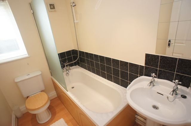  Image of 2 bedroom Terraced house to rent in Sycamore Drive Brentwood CM14 at Sycamore Drive  Brentwood, CM14 4UG