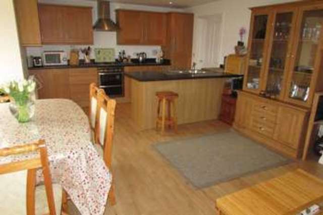  Image of 4 bedroom Detached house for sale in Taplin Close Basingstoke RG24 at Taplin Close  Basingstoke, RG24 9FQ