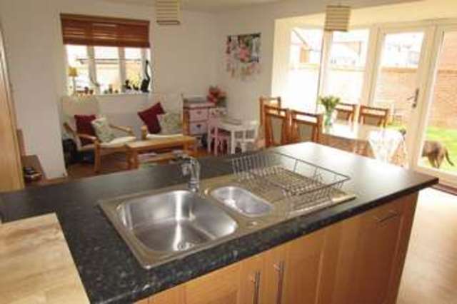  Image of 4 bedroom Detached house for sale in Taplin Close Basingstoke RG24 at Taplin Close  Basingstoke, RG24 9FQ