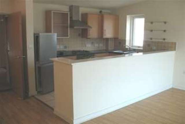  Image of 2 bedroom Flat to rent in Ted Bates Road Southampton SO14 at Southampton, SO14 5FH