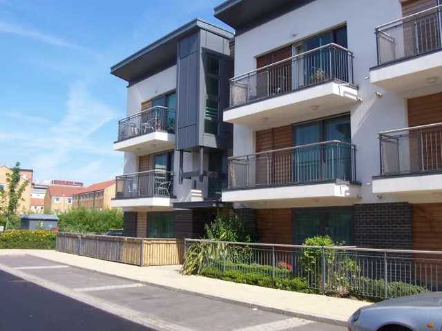  Image of 2 bedroom Flat to rent in Ted Bates Road Southampton SO14 at Southampton SO14 5FH Southampton, SO14 5FH