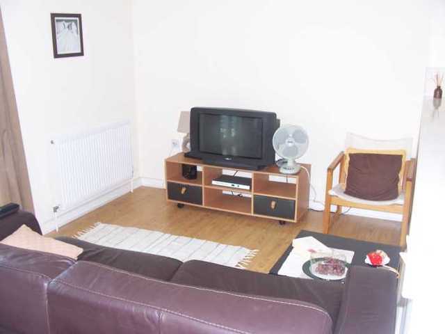  Image of 2 bedroom Flat to rent in Ted Bates Road Southampton SO14 at Southampton SO14 5FH Southampton, SO14 5FH